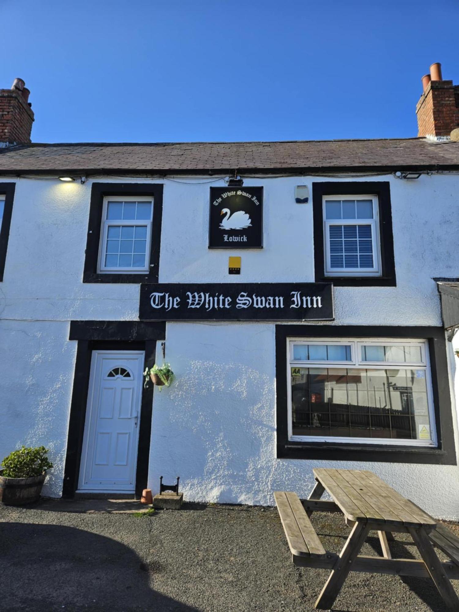 The White Swan Inn Lowick  Exterior foto
